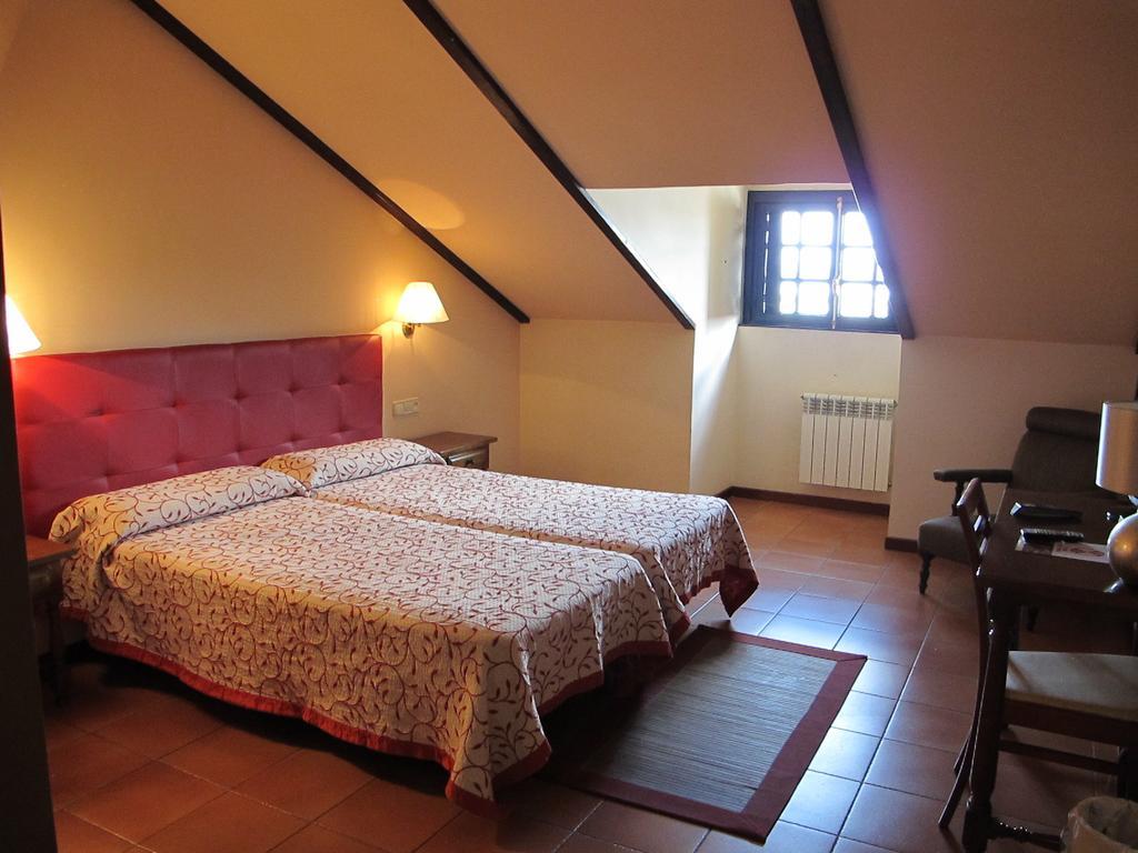 Отель Pazo De Mendoza Байона Экстерьер фото